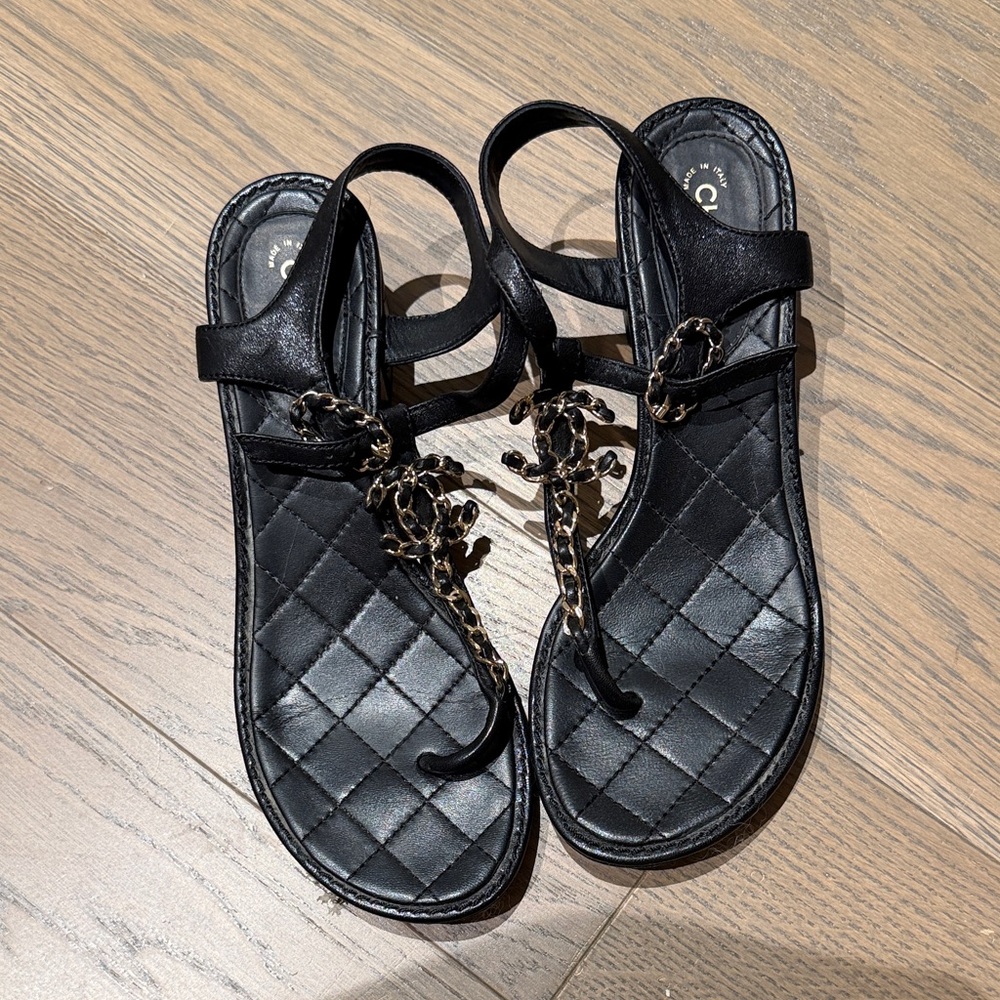 Chanel Black Quilted Chain T-Strap Sandals - Women